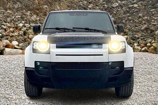 2022 Land Rover Defender 90 Carpathian Edition