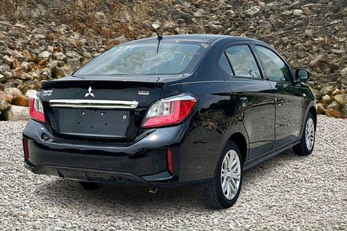 2024 Mitsubishi Mirage G4 ES