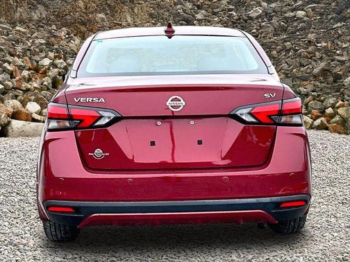 2021 Nissan Versa 1.6 SV
