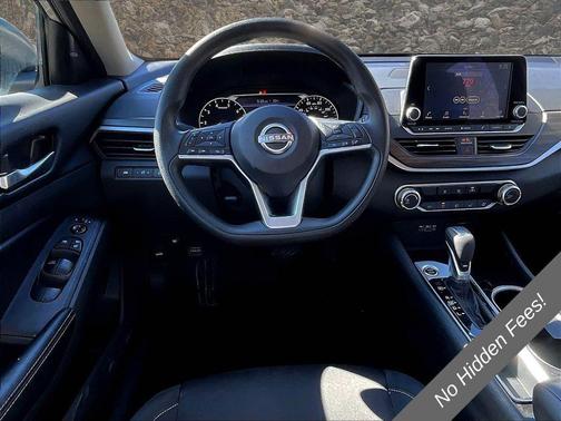 Brilliant Silver Metallic 2024 Nissan Altima 2.5 SV