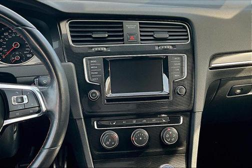 2015 Volkswagen Golf GTI 2.0T S 4-Door