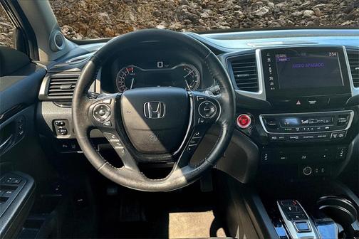 2018 Honda Pilot Touring