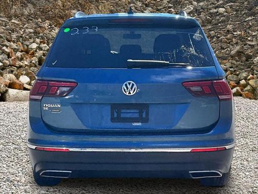 2020 Volkswagen Tiguan 2.0T SE R-Line Black