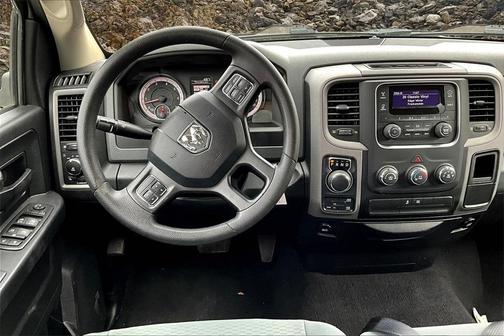 2016 RAM 1500 Tradesman/Express