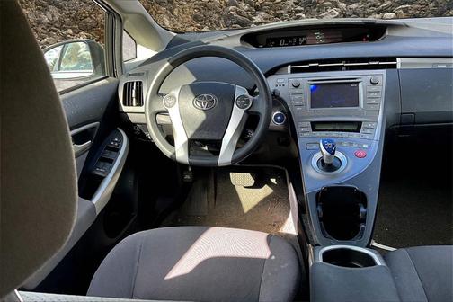 2012 Toyota Prius Plug-in Base
