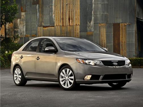 Snow White Pearl 2013 Kia Forte EX