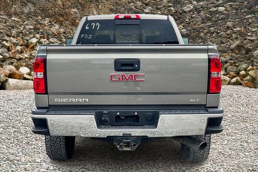 2017 GMC Sierra 2500 SLT