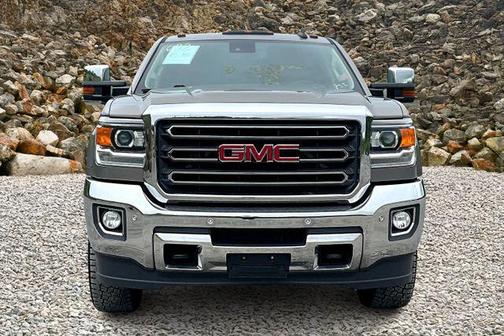 2017 GMC Sierra 2500 SLT