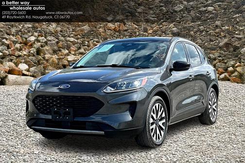 2020 Ford Escape SE