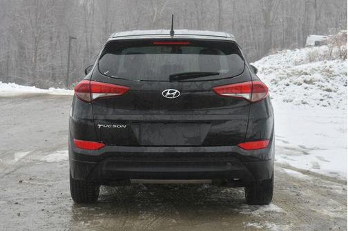 2018 Hyundai TUCSON SE