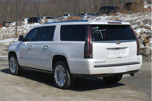 2017 Cadillac Escalade ESV Platinum