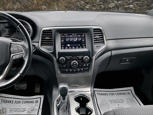 2019 Jeep Grand Cherokee Laredo