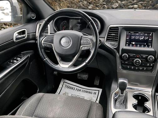 2019 Jeep Grand Cherokee Laredo