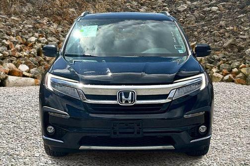 2019 Honda Pilot Touring 8-Passenger