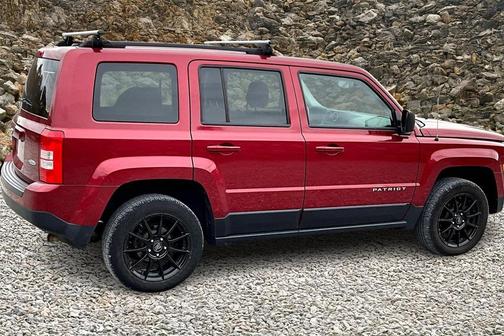 2016 Jeep Patriot Latitude