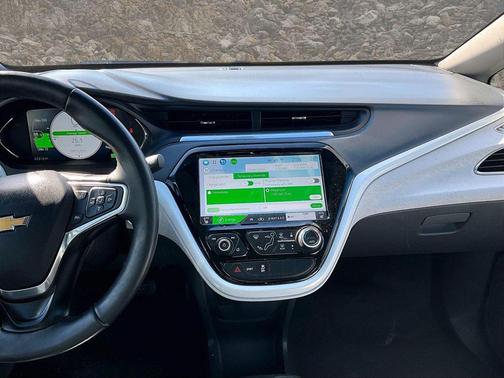 2017 Chevrolet Bolt EV LT