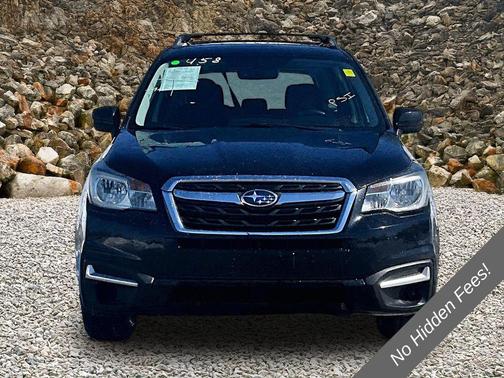 Crystal Black Silica 2017 Subaru Forester 2.5i Premium