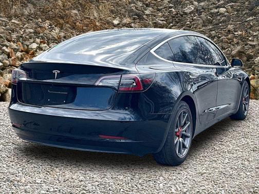 Black 2018 Tesla Model 3 Long Range