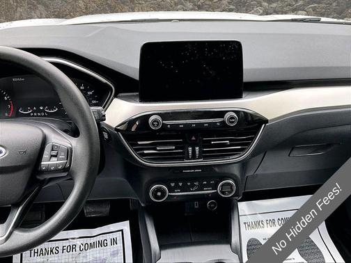 Oxford White 2020 Ford Escape SE