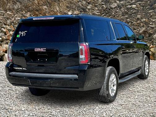 2016 GMC Yukon XL SLT