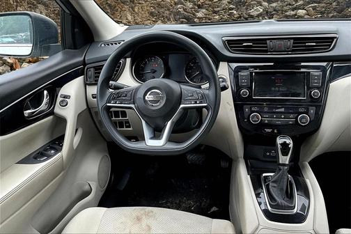 2019 Nissan Rogue Sport SV