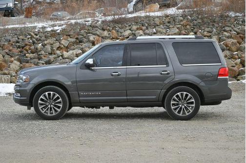 2016 Lincoln Navigator Select