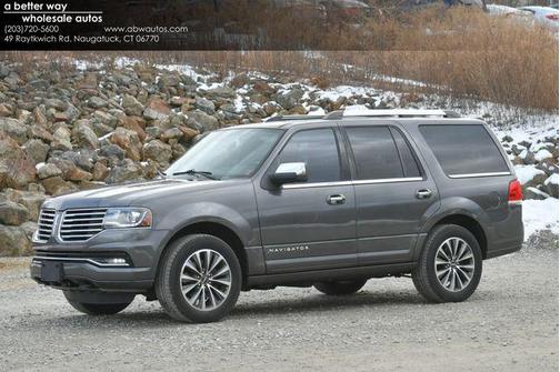 2016 Lincoln Navigator Select
