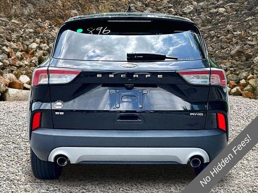 Black Metallic 2020 Ford Escape SE
