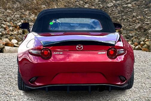 2016 Mazda MX-5 Miata Sport