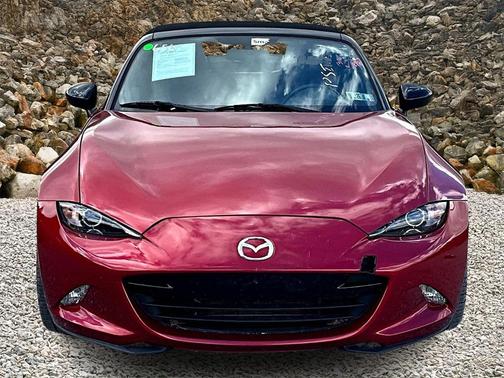 2016 Mazda MX-5 Miata Sport