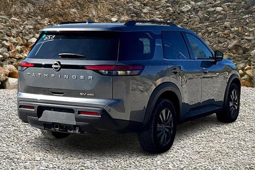 2022 Nissan Pathfinder SV 4WD