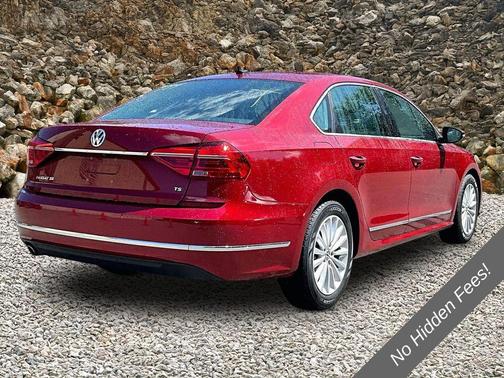 Fortana Red 2016 Volkswagen Passat 1.8T SE