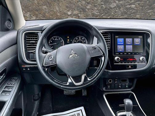 2020 Mitsubishi Outlander SEL