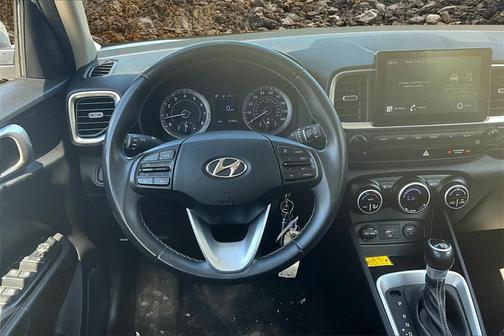 2021 Hyundai VENUE SEL