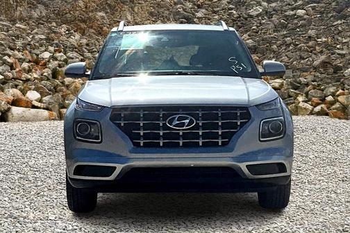 2021 Hyundai VENUE SEL