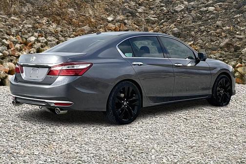 2017 Honda Accord EX-L w/Navigation & Honda Sensing