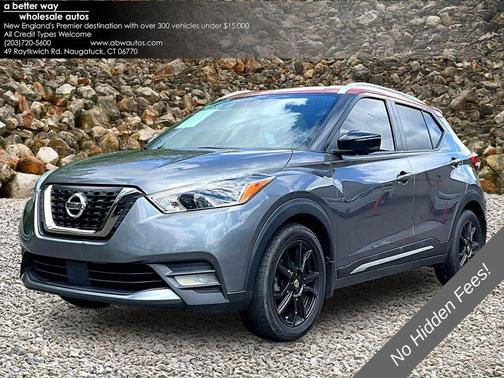 Gun Metallic/Monarch Orange 2020 Nissan Kicks SR