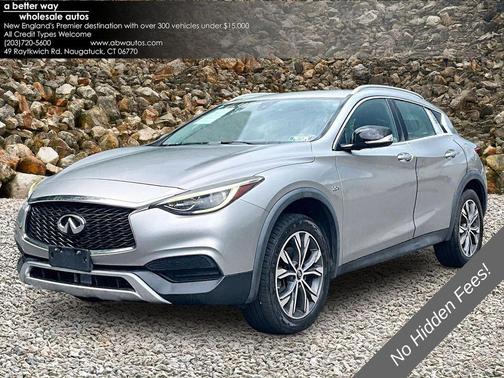 Blade Silver 2018 INFINITI QX30 Luxury