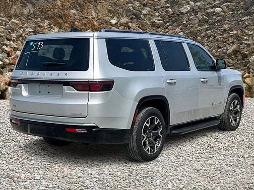 2024 Jeep Wagoneer Series III 4x4