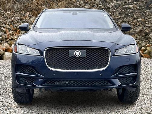 2019 Jaguar F-PACE 25t Premium