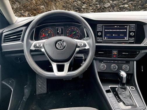 2019 Volkswagen Jetta 1.4T R-Line