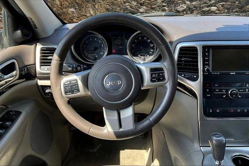 2011 Jeep Grand Cherokee Laredo