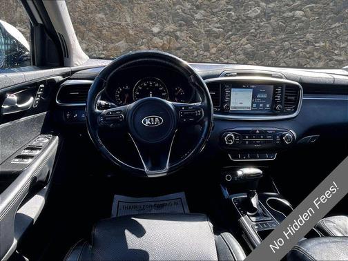 Snow White Pearl 2016 Kia Sorento SX