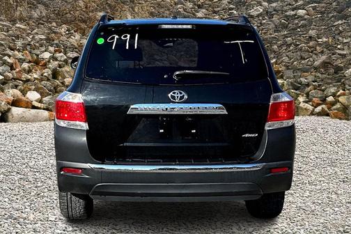 2012 Toyota Highlander SE