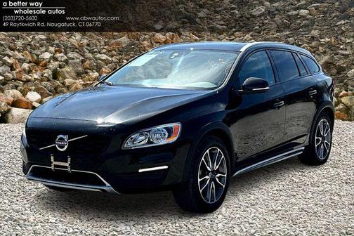 2018 Volvo V60 Cross Country T5