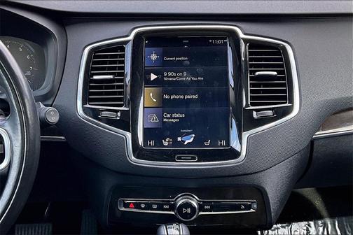 2018 Volvo XC90 T6 Momentum