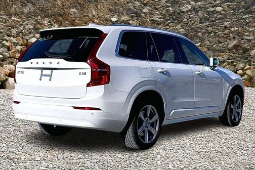 2023 Volvo XC90 B5 Core