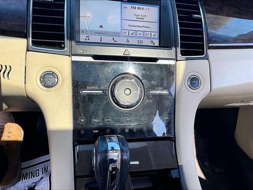 2018 Ford Taurus Limited