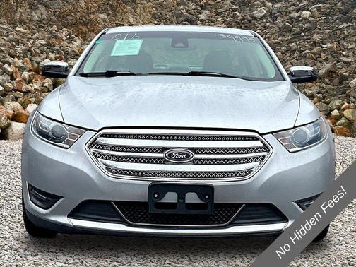 Ingot Silver 2018 Ford Taurus Limited