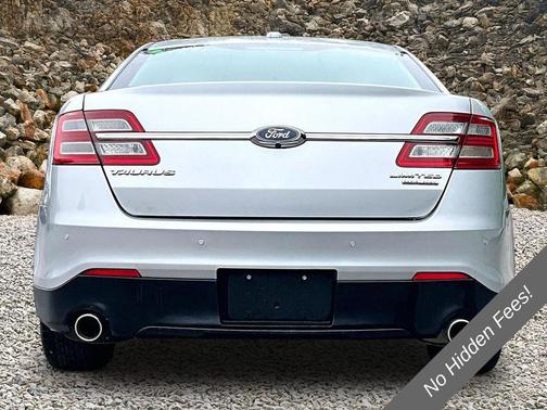 Ingot Silver 2018 Ford Taurus Limited